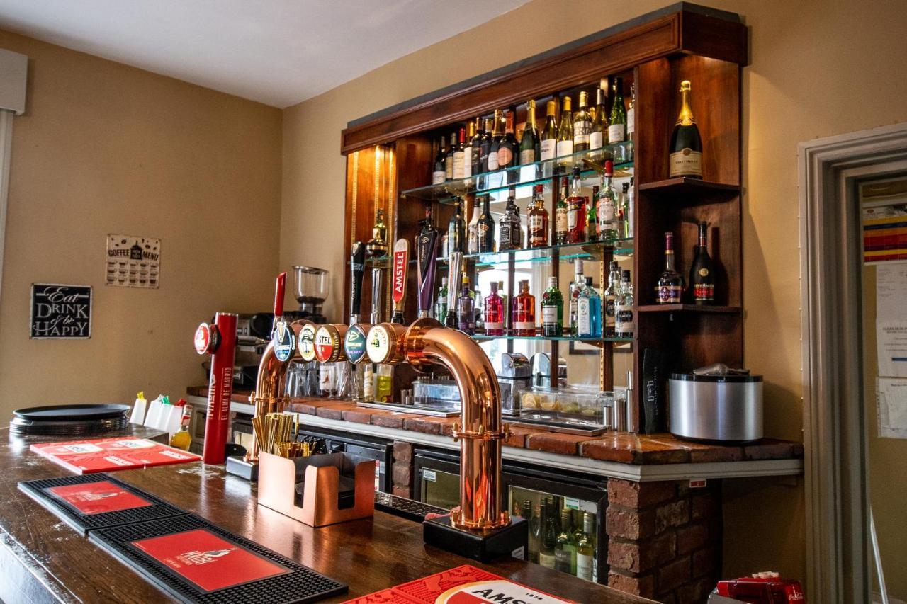 Manor House Hotel Scartho 外观 照片